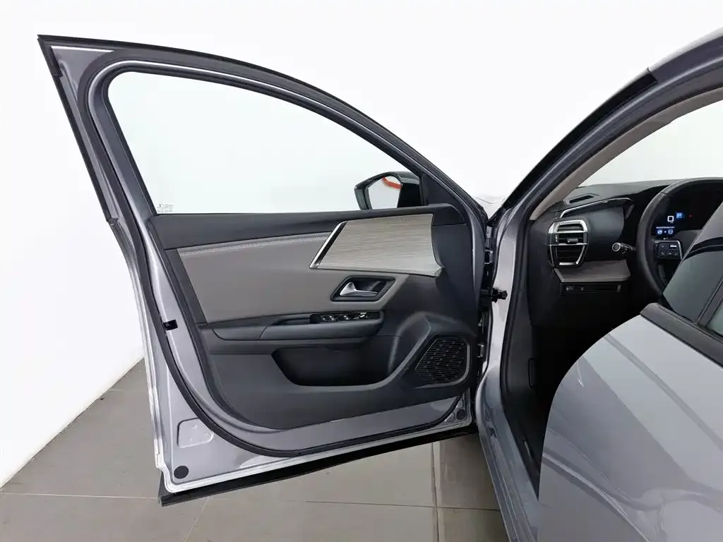 Citroen C5 X 2022 из CN, фото 8