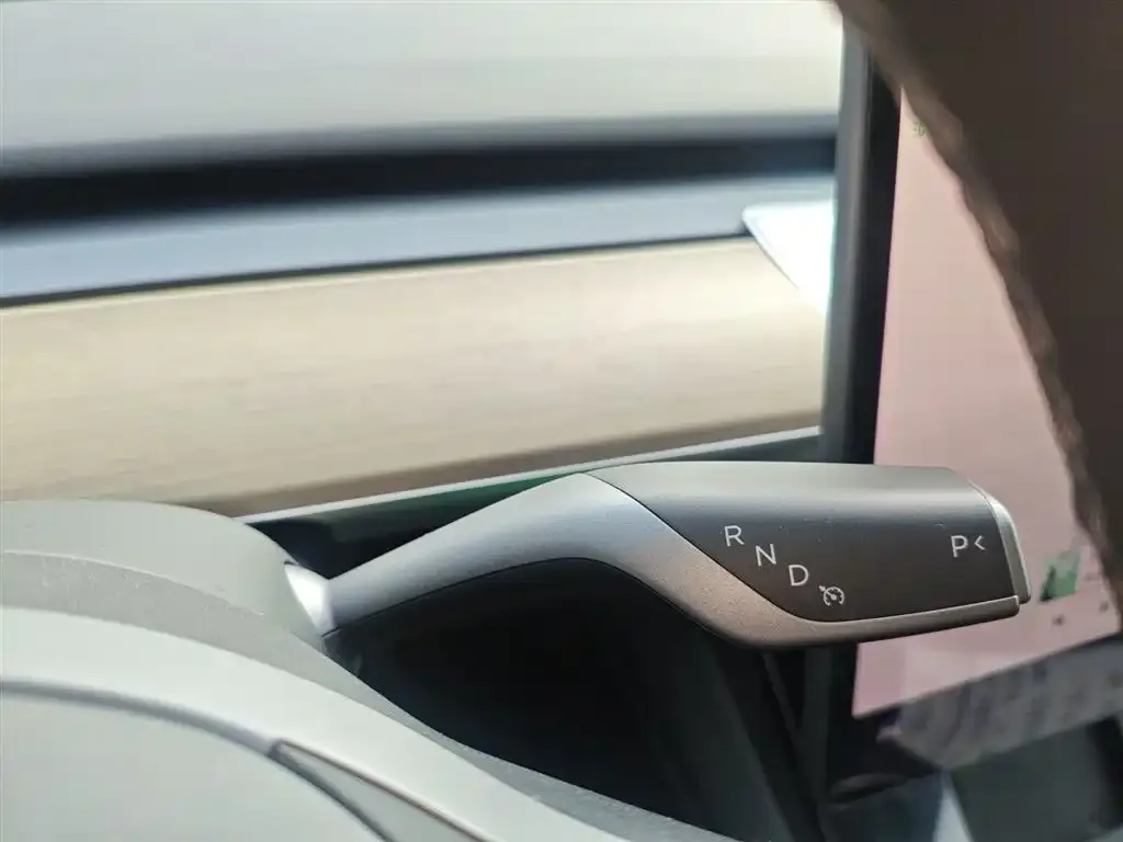 Tesla Model Y 2023 из CN, фото 6