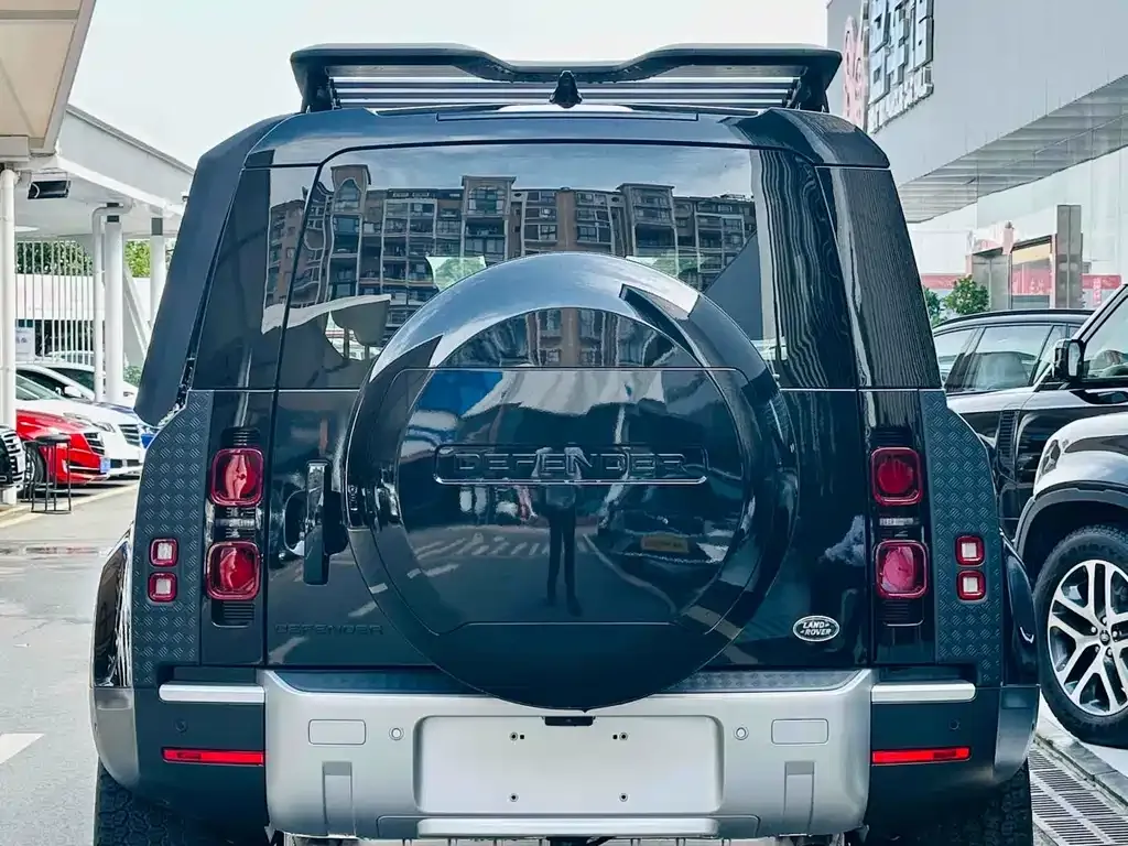 Land Rover Defender 2025 из CN, фото 3