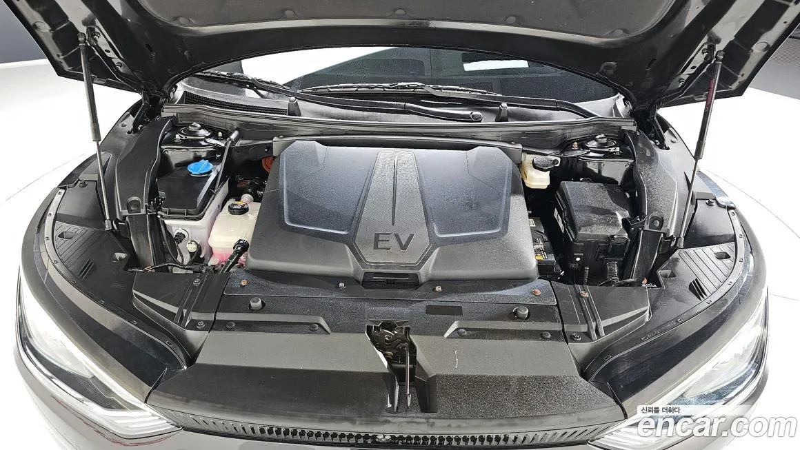 Kia EV6 — фото 6