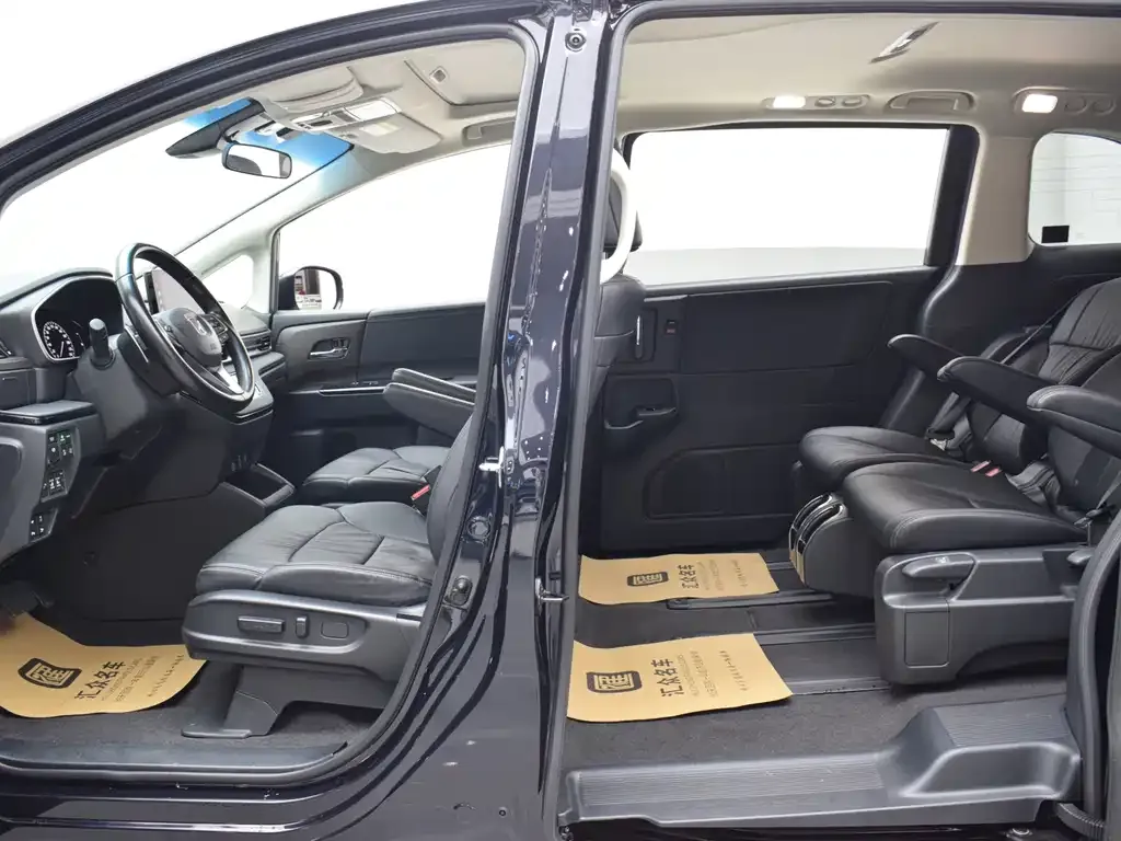 Honda Odyssey 2023 из CN, фото 6