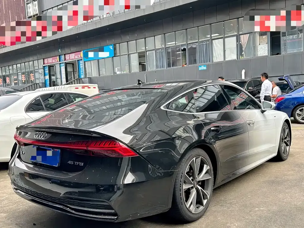 Audi A7 — фото 5