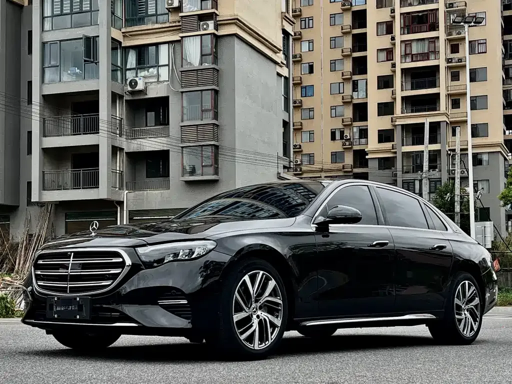 Mercedes-Benz E-Class 2025 из CN, фото 2