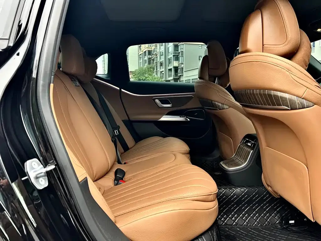 Mercedes-Benz E-Class 2025 из CN, фото 7