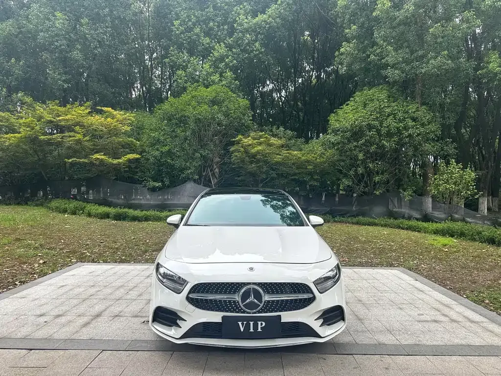 Mercedes-Benz A-Class 2023 из CN, фото 2