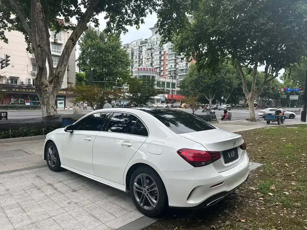 Mercedes-Benz A-Class 2023 из CN, фото 4