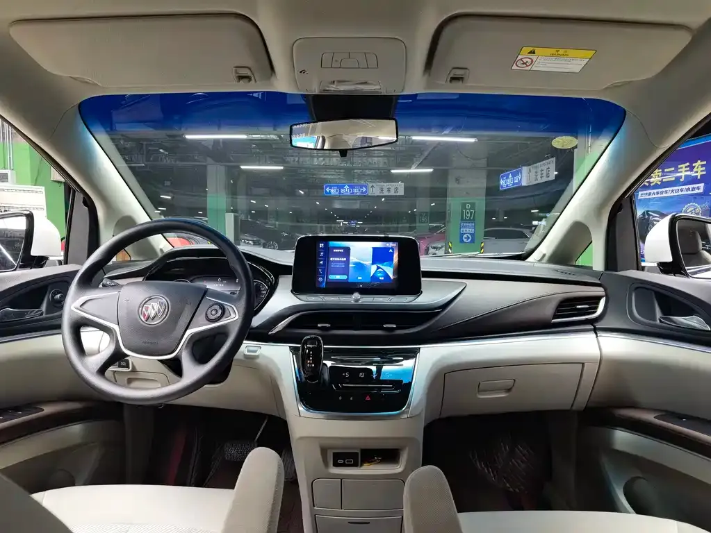 Buick GL8 2023 из CN, фото 7