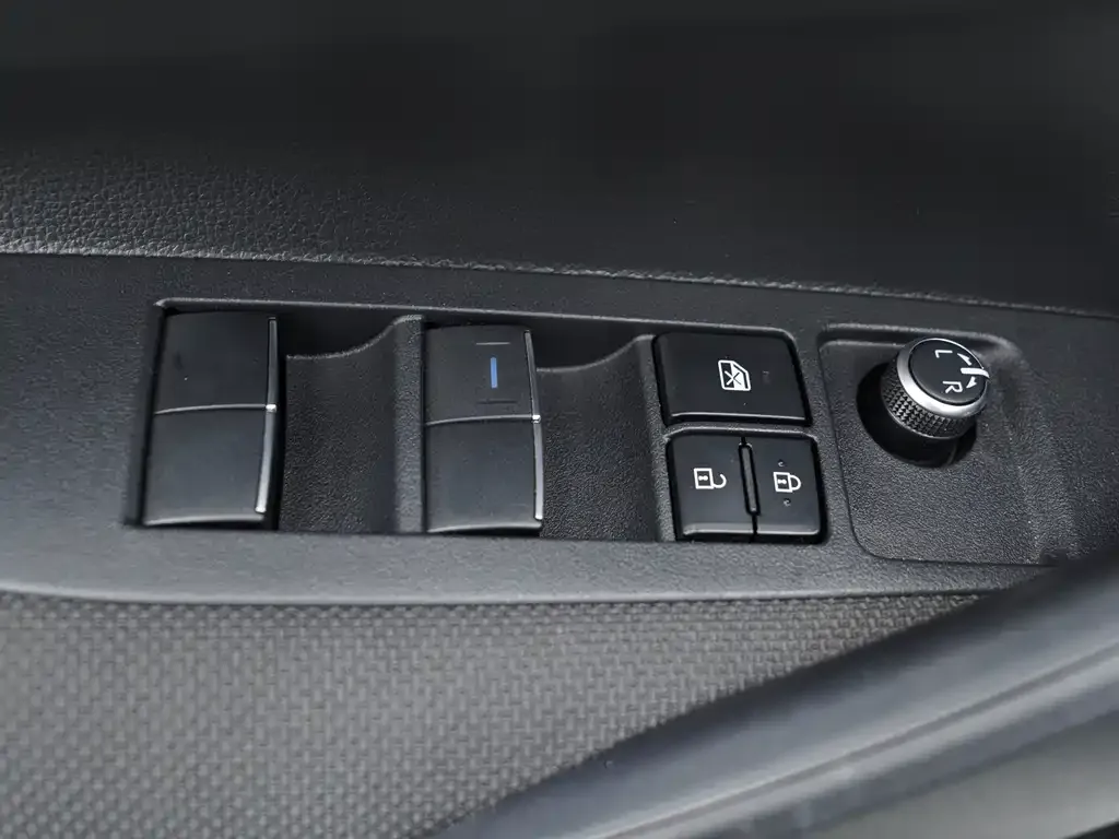 Toyota Levin 2022 из CN, фото 10