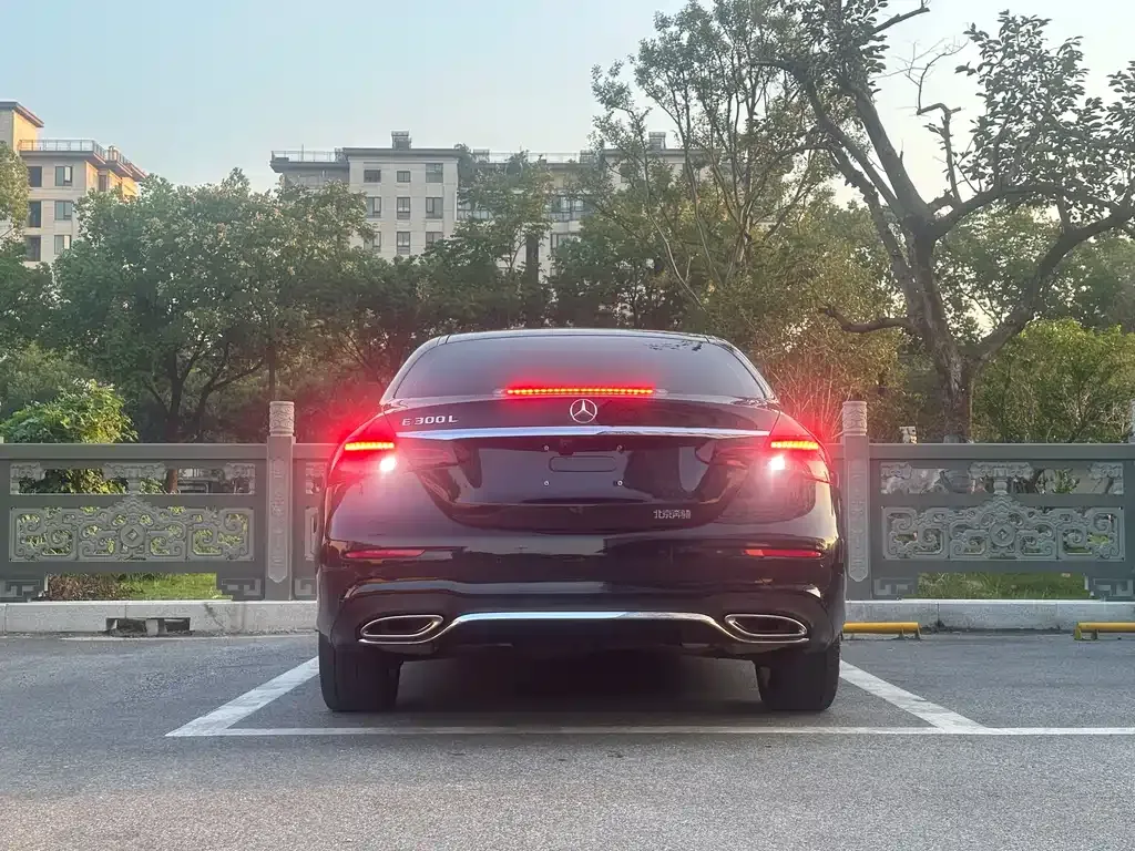 Mercedes-Benz E-Class 2023 из CN, фото 5