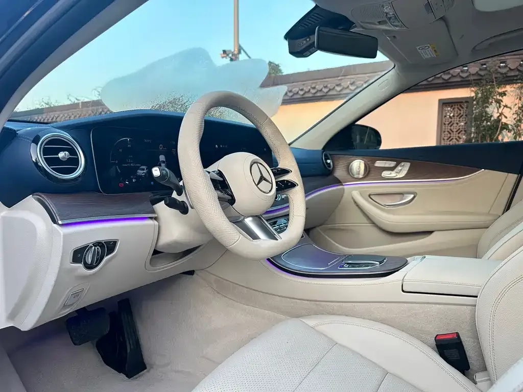 Mercedes-Benz E-Class 2023 из CN, фото 8