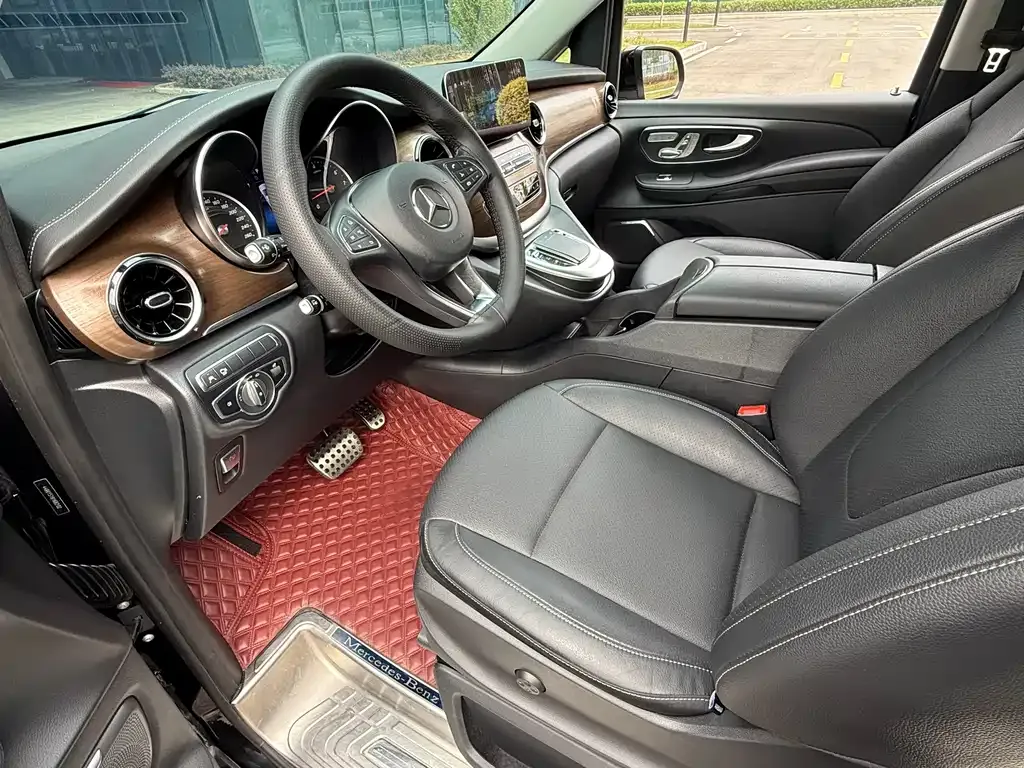 Mercedes-Benz V-Class 2023 из CN, фото 8