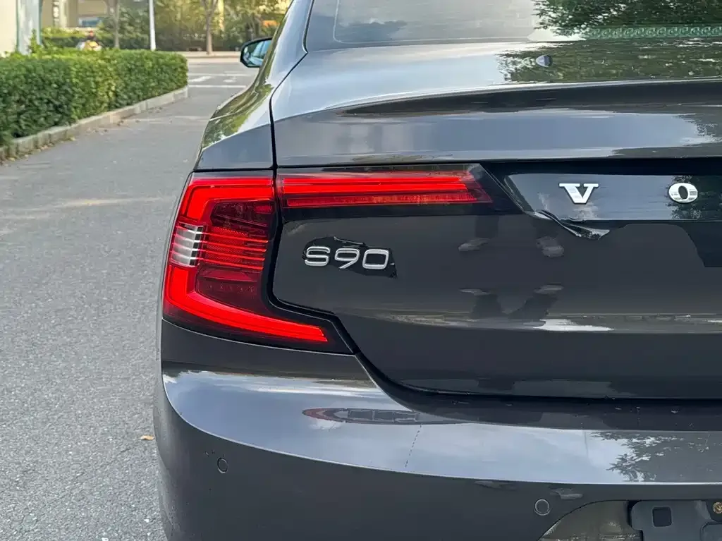 Volvo S90 2021 из CN, фото 8