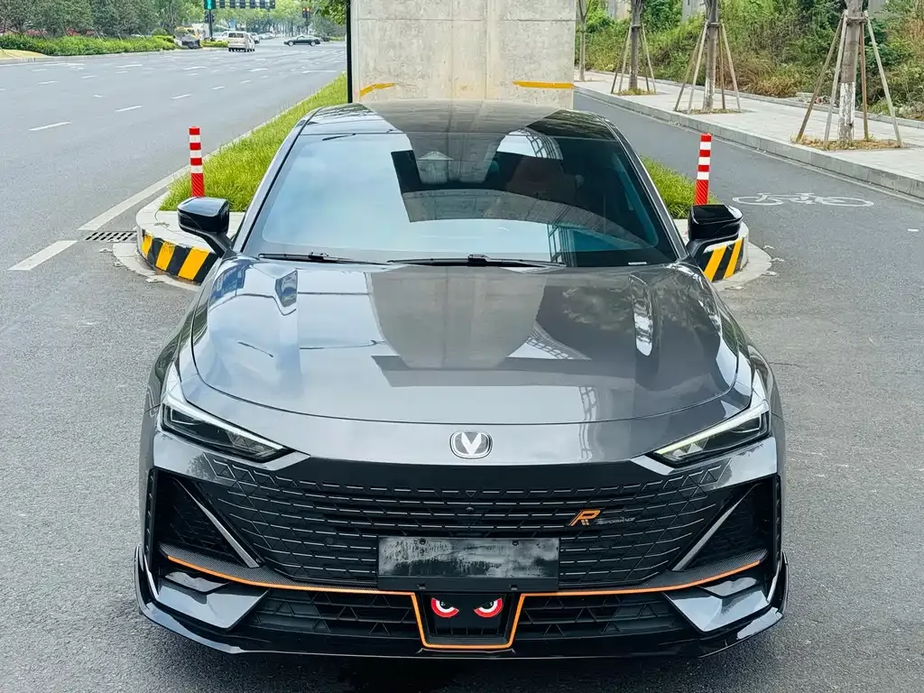 Changan UNI-V 2023 из CN, фото 1