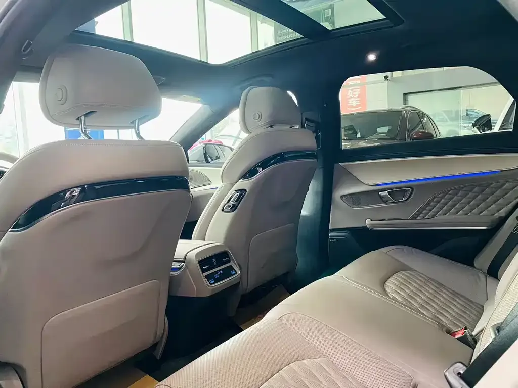 [object Object] Han 2024 из CN, фото 9