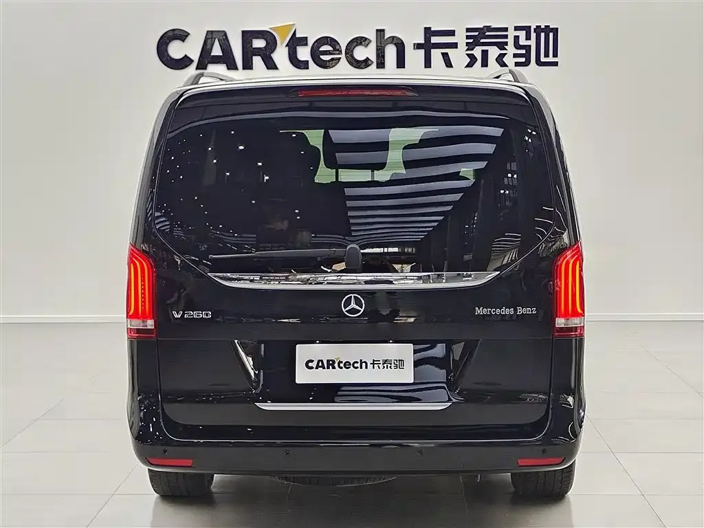 Mercedes-Benz V-Class 2022 из CN, фото 3
