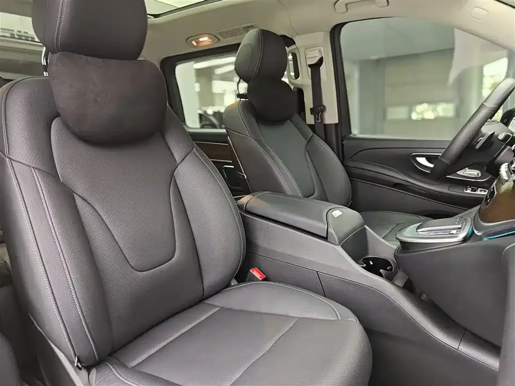 Mercedes-Benz V-Class 2022 из CN, фото 9