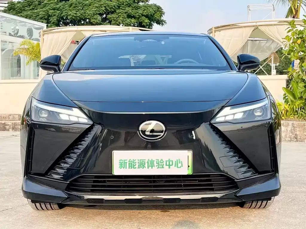 Lexus RZ 2024 из CN, фото 2