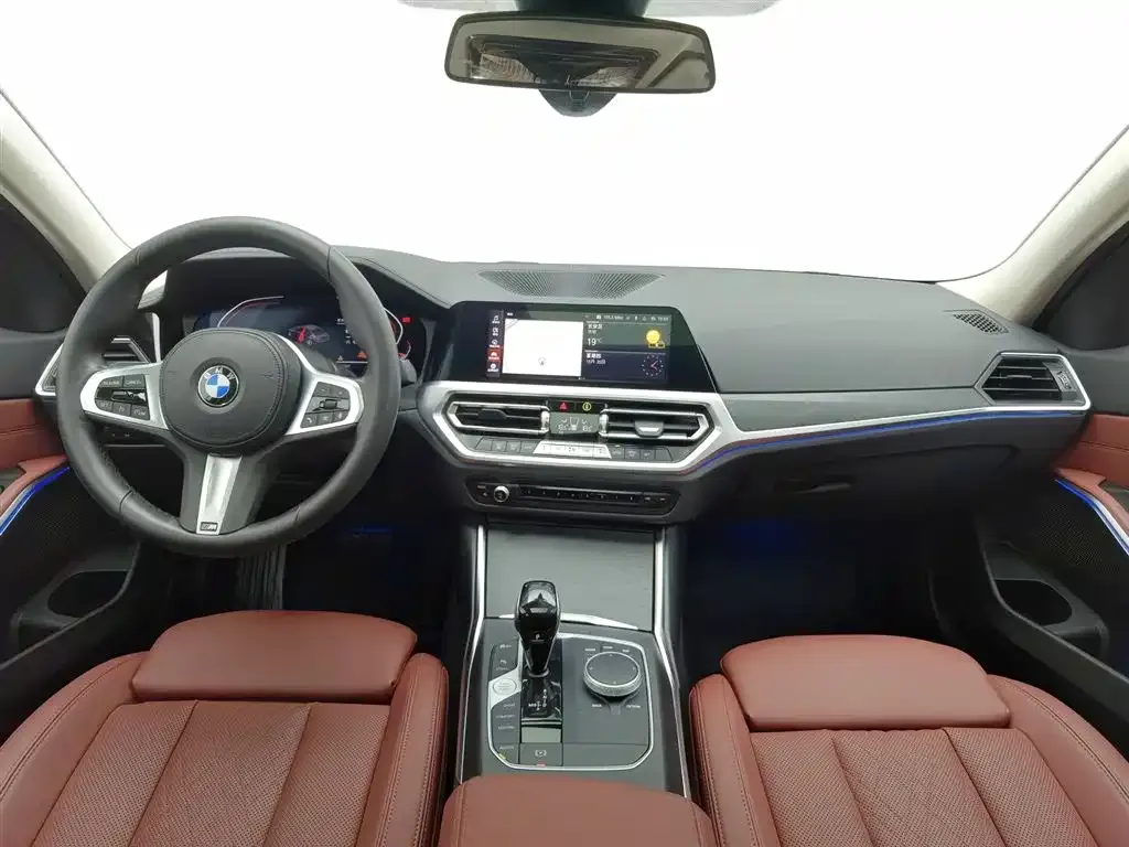 BMW 3 Series 2022 из CN, фото 5