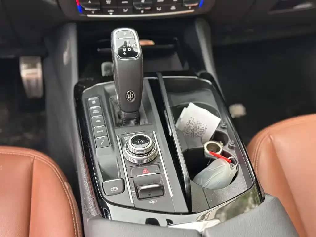 Maserati Levante 2022 из CN, фото 7