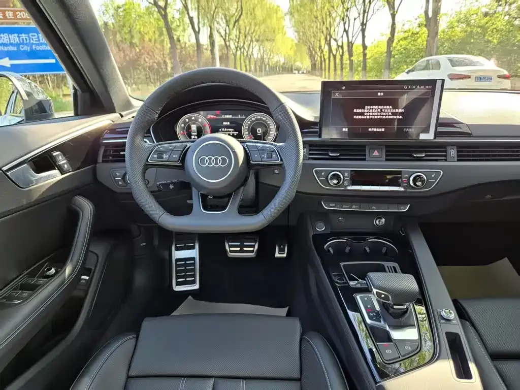 Audi A4L 2025 из CN, фото 10