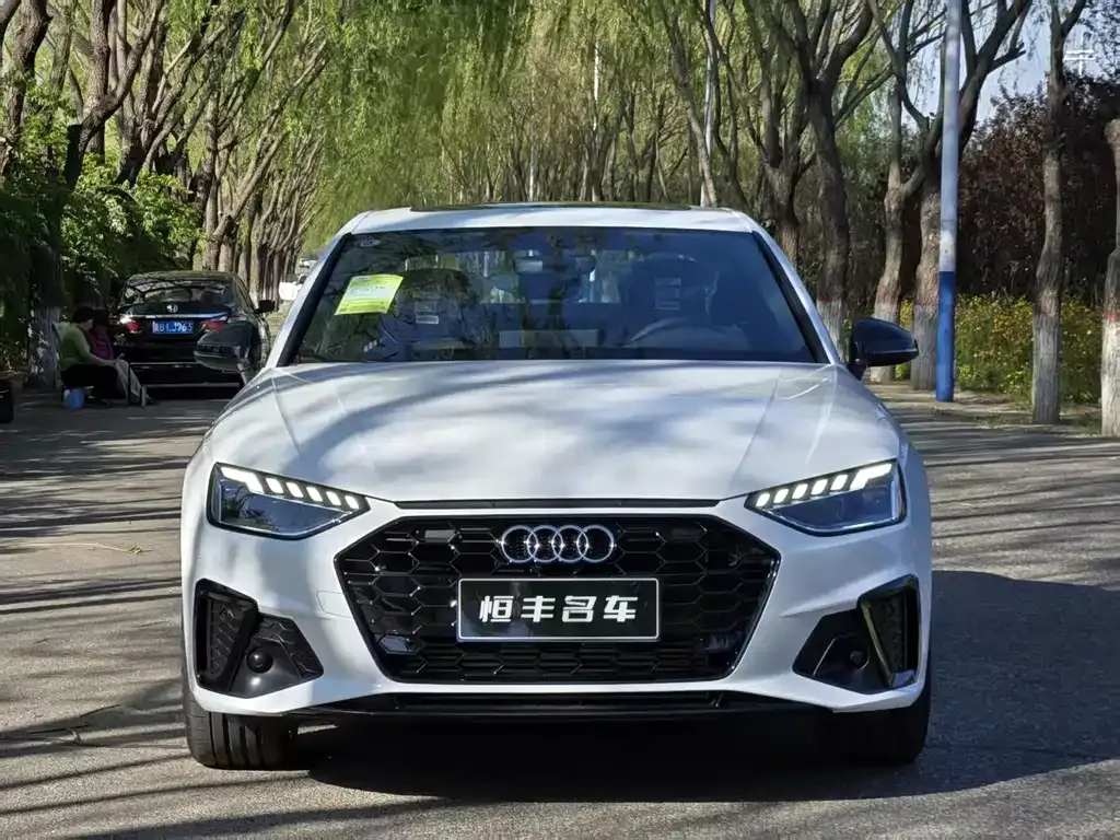 Audi A4L 2025 из CN, фото 2