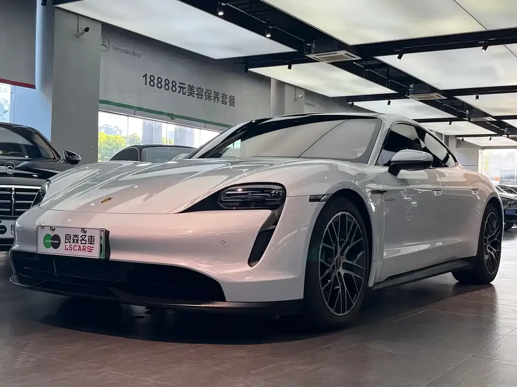 Porsche Taycan 2023 из CN, фото 1