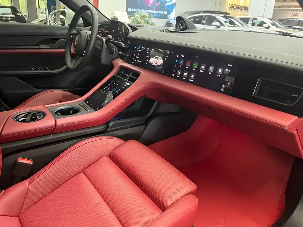 Porsche Taycan 2023 из CN, фото 10