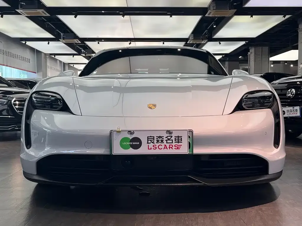 Porsche Taycan 2023 из CN, фото 2