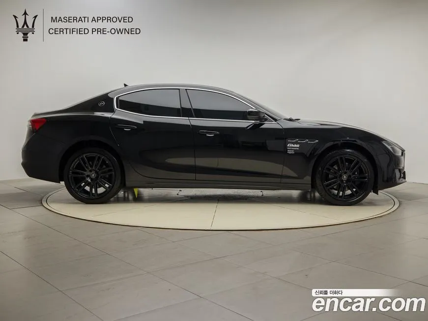 Maserati Ghibli — фото 3