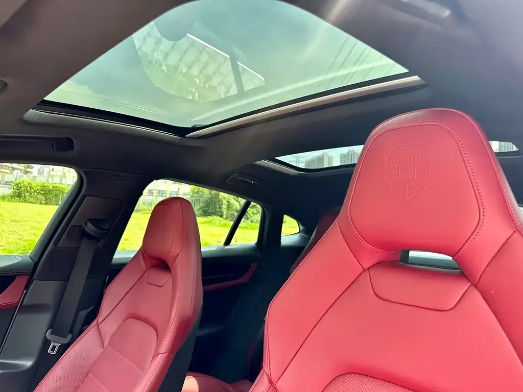 Porsche Panamera 2025 из CN, фото 7
