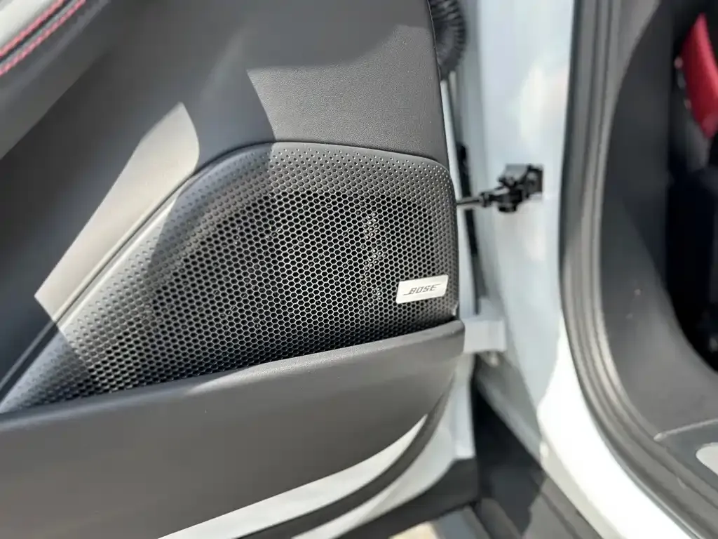 Porsche Panamera 2025 из CN, фото 9