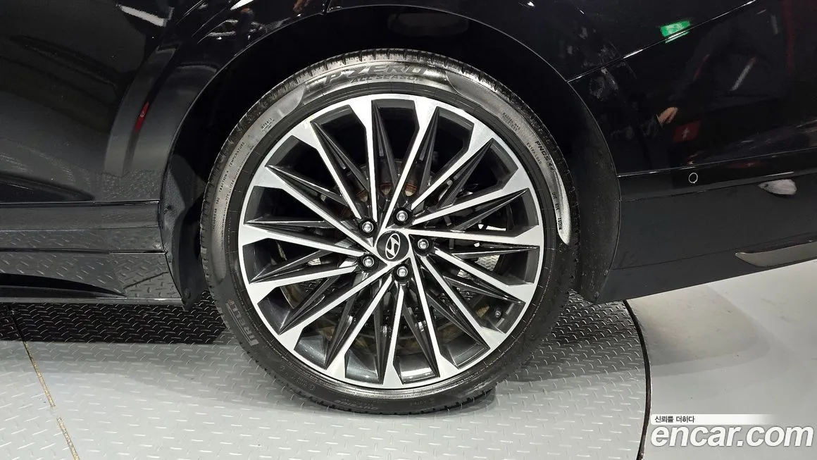Hyundai Grandeur 2023 из KR, фото 5