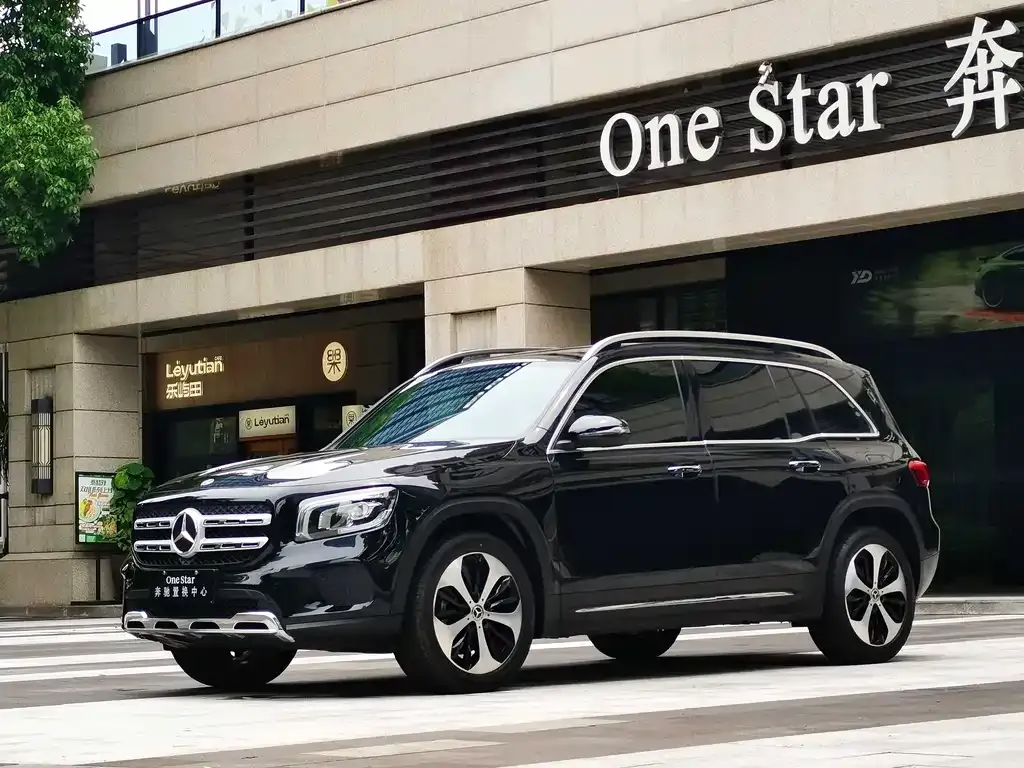 Mercedes-Benz GLB 2023 из CN, фото 2