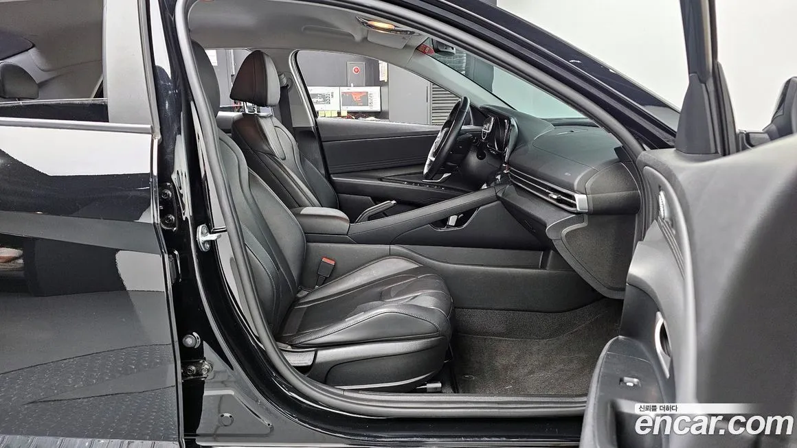 Hyundai AVANTE 2021 из KR, фото 10