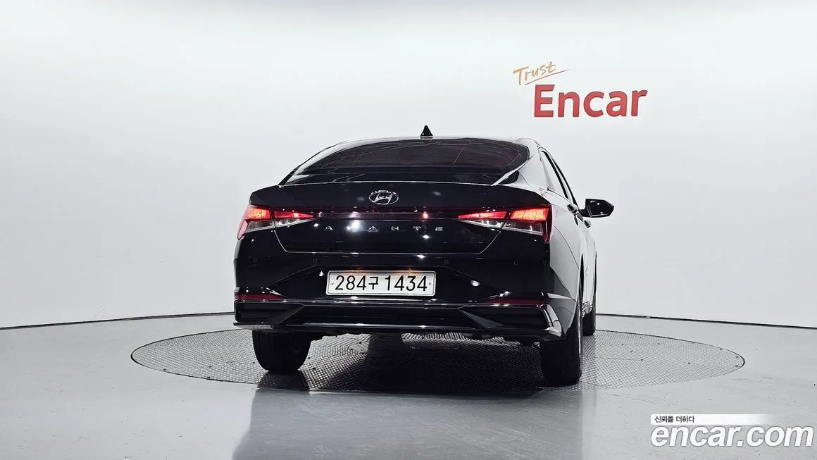Hyundai AVANTE 2021 из KR, фото 4