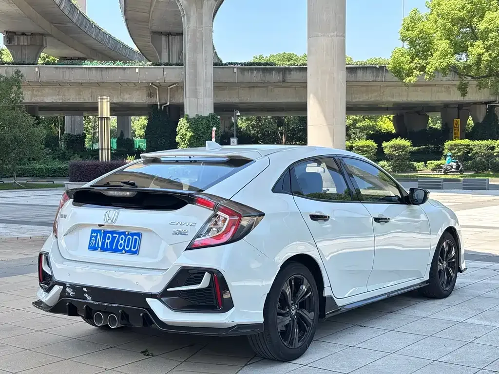 Honda Civic — фото 5