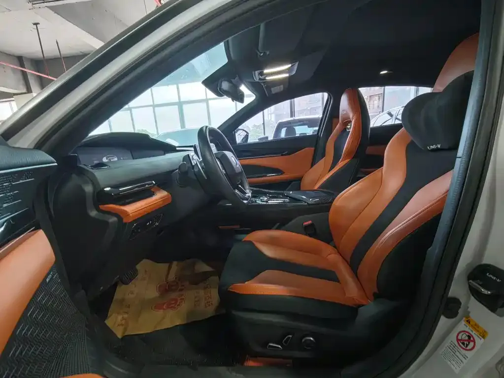 Changan UNI-V 2024 из CN, фото 3
