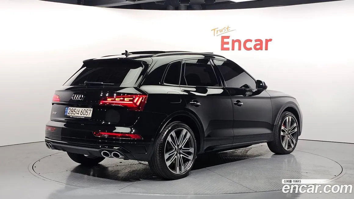 Audi SQ5 2022 из KR, фото 2