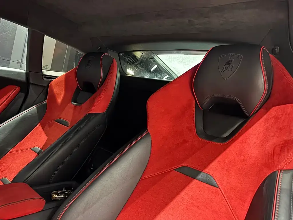 Lamborghini Huracan 2021 из CN, фото 5