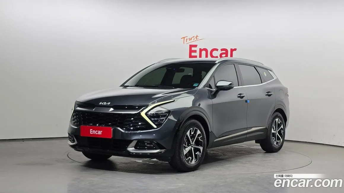 Kia Sportage — фото 1