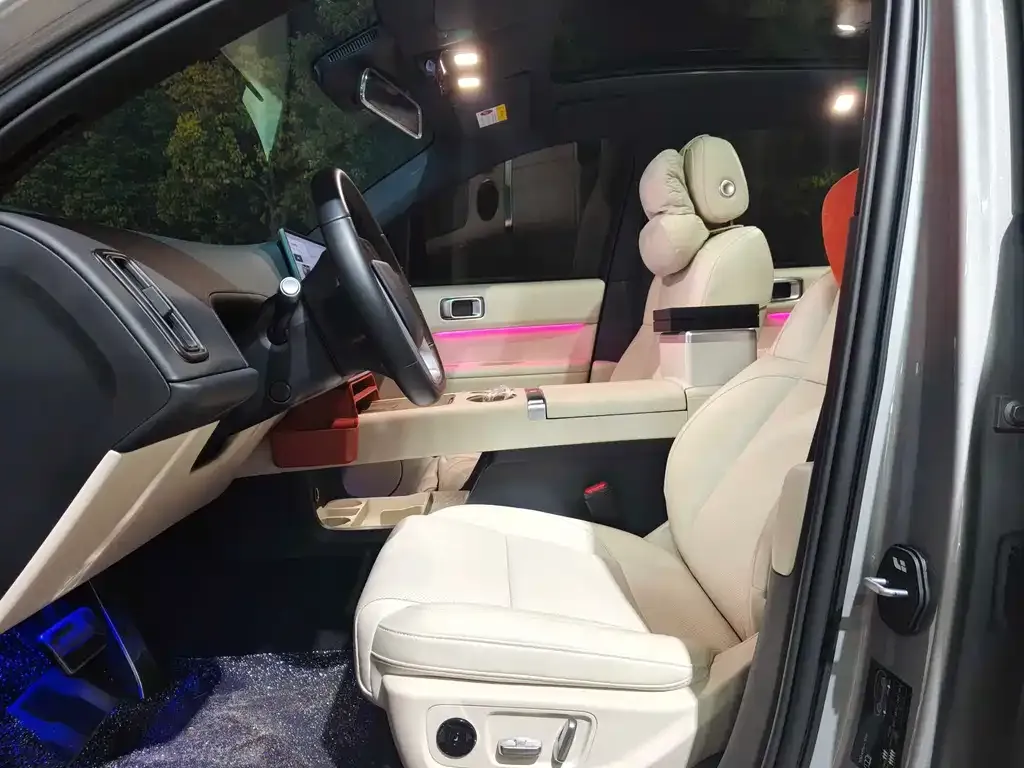 Li Auto L6 2024 из CN, фото 4