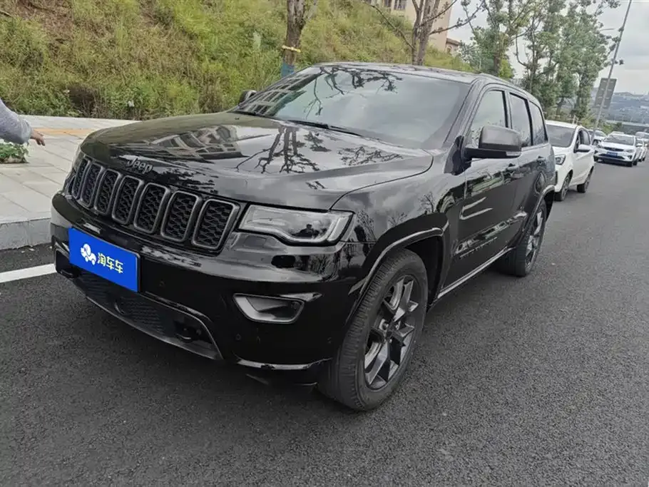 Jeep Grand Cherokee (Import) 2022 из CN, фото 1