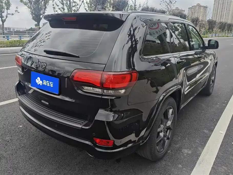 Jeep Grand Cherokee (Import) 2022 из CN, фото 3