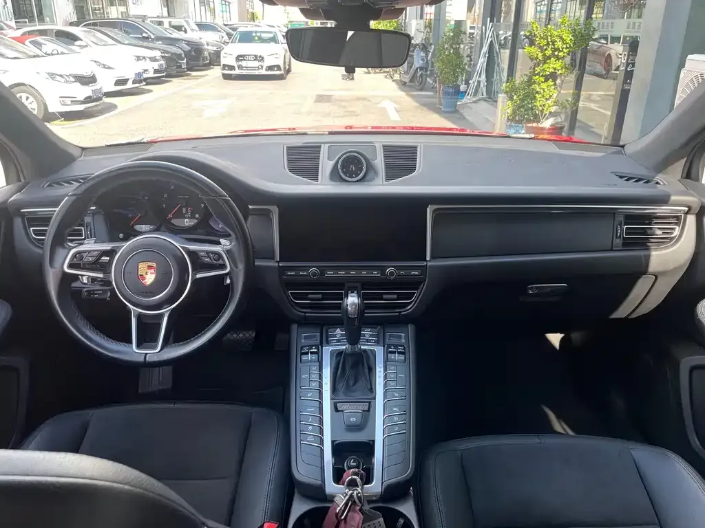 Porsche Macan 2021 из CN, фото 4