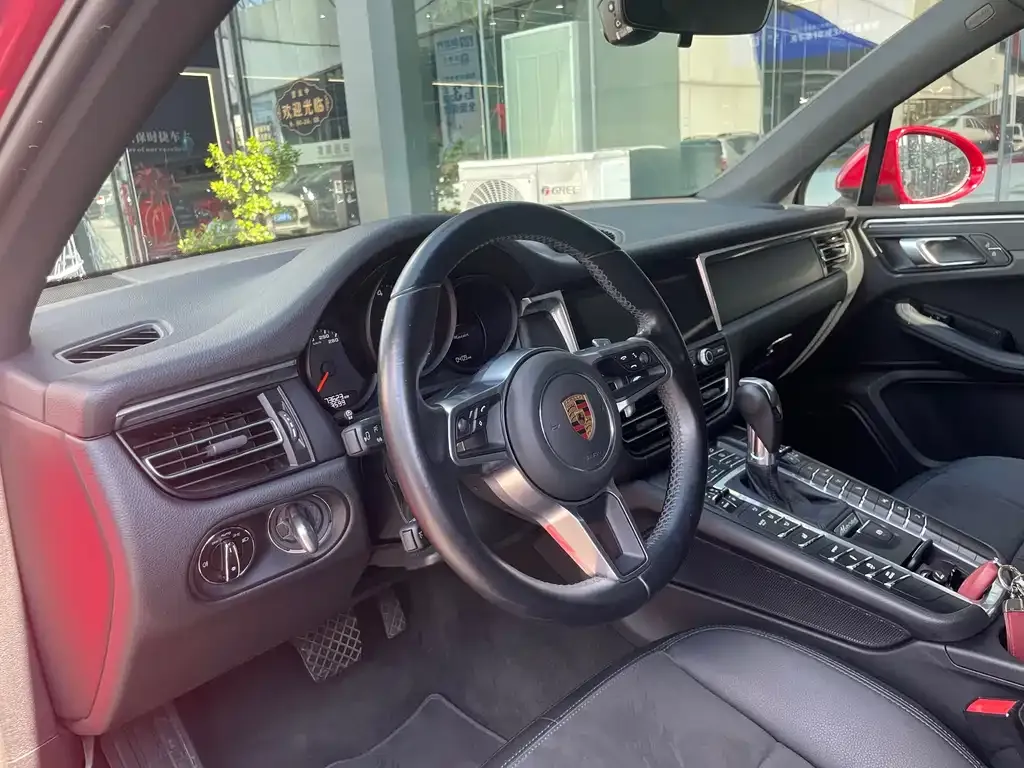 Porsche Macan 2021 из CN, фото 6