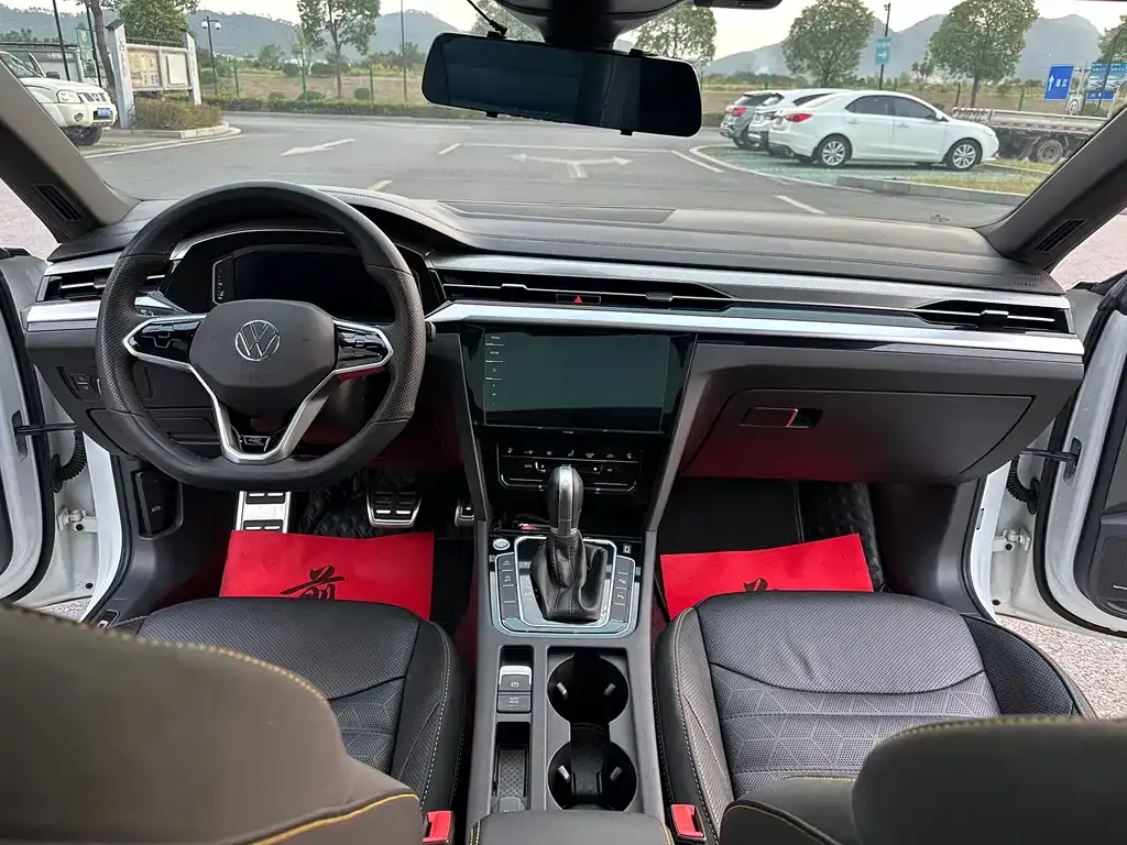 Volkswagen CC 2023 из CN, фото 6