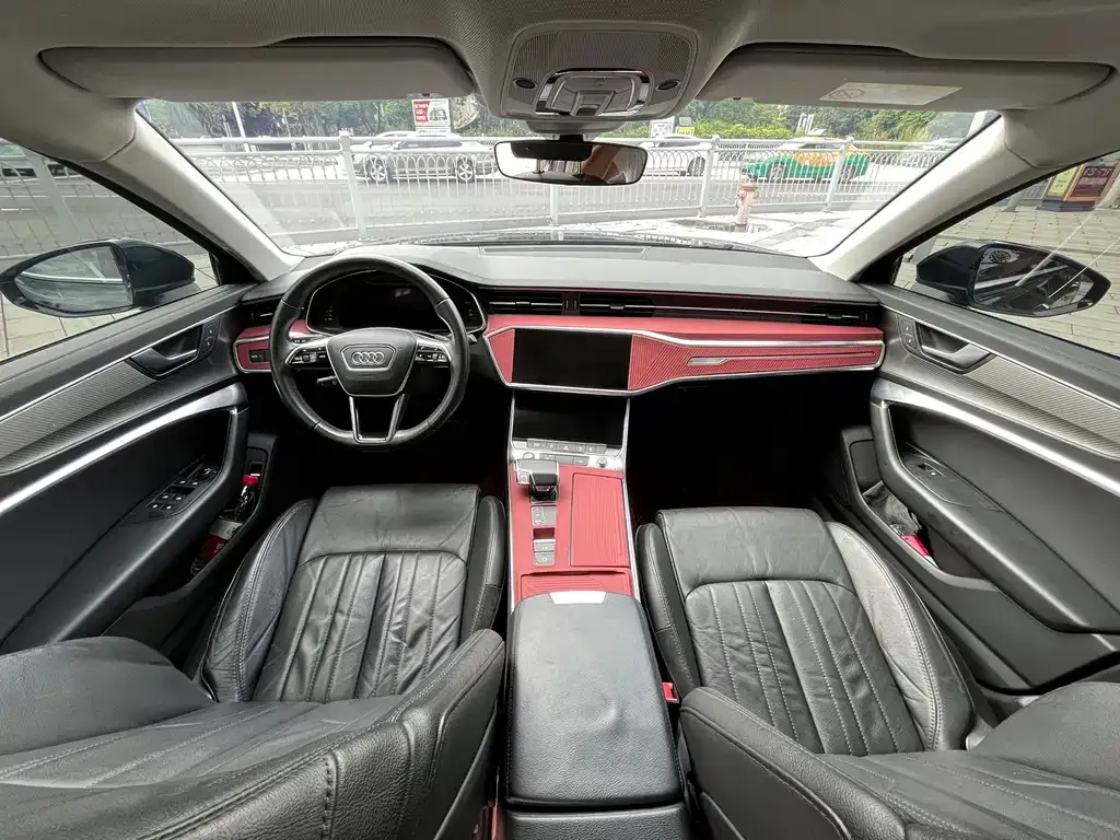 Audi A6L 2021 из CN, фото 6