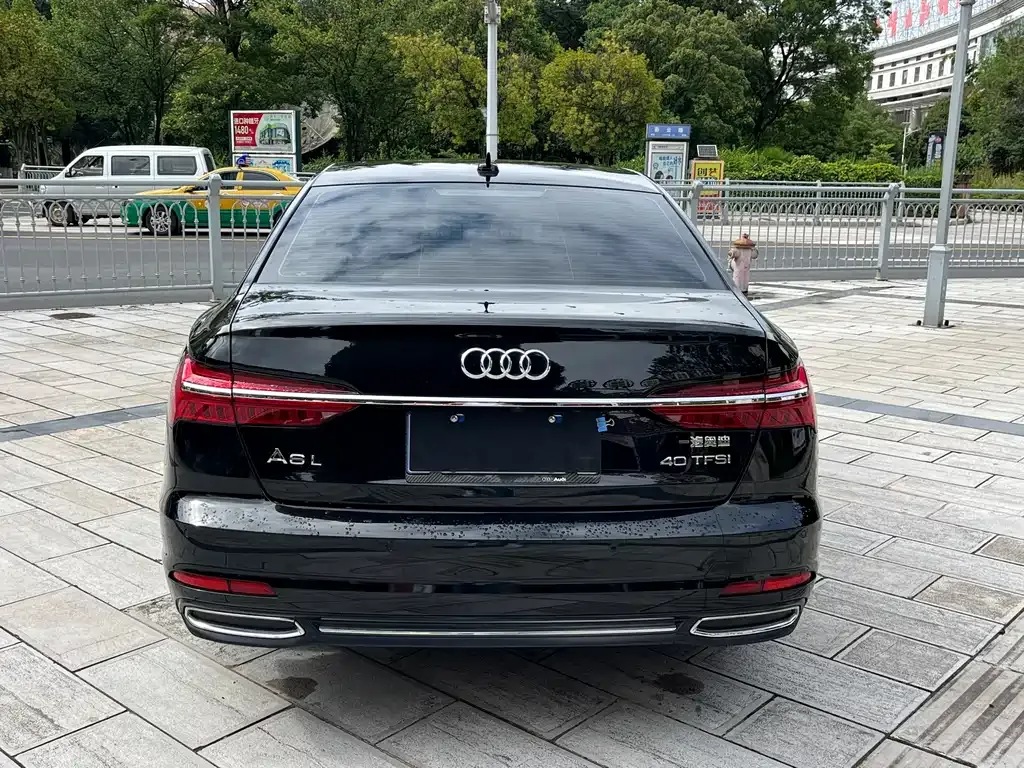 Audi A6L 2021 из CN, фото 8