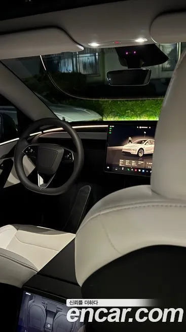 Tesla Model Y — фото 10