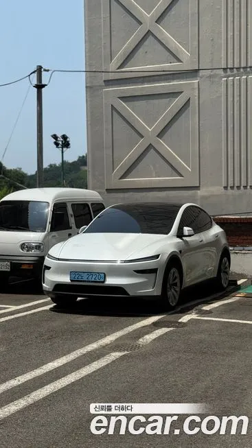 Tesla Model Y — фото 4